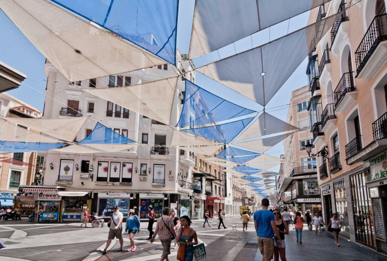 Ático en el Centro de Madrid - Calle Jardines Esterno foto
