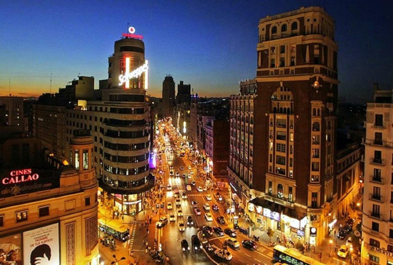 Ático en el Centro de Madrid - Calle Jardines Esterno foto